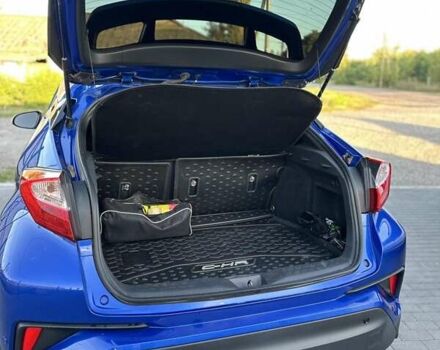 Синий Тойота C-HR, объемом двигателя 1.99 л и пробегом 101 тыс. км за 18600 $, фото 15 на Automoto.ua