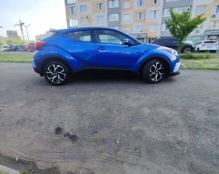 Синий Тойота C-HR, объемом двигателя 1.8 л и пробегом 150 тыс. км за 16600 $, фото 5 на Automoto.ua