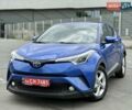 Синий Тойота C-HR, объемом двигателя 1.8 л и пробегом 79 тыс. км за 23200 $, фото 1 на Automoto.ua