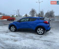 Тойота C-HR 2018 у Коломые на Automoto.ua Синій Тойота C-HR, об'ємом двигуна 1.99 л та пробігом 56 тис. км за 16300 $, фото 18 на Automoto.ua