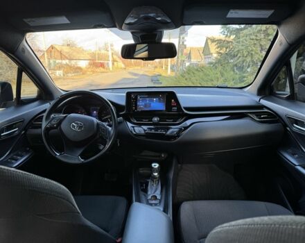 Синий Тойота C-HR, объемом двигателя 2 л и пробегом 32 тыс. км за 18300 $, фото 8 на Automoto.ua