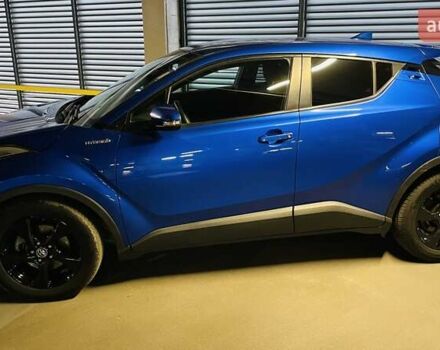 Синий Тойота C-HR, объемом двигателя 1.8 л и пробегом 79 тыс. км за 22600 $, фото 54 на Automoto.ua
