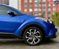 Синий Тойота C-HR, объемом двигателя 2 л и пробегом 107 тыс. км за 18500 $, фото 11 на Automoto.ua