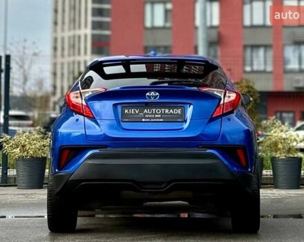 Синий Тойота C-HR, объемом двигателя 2 л и пробегом 107 тыс. км за 18500 $, фото 13 на Automoto.ua