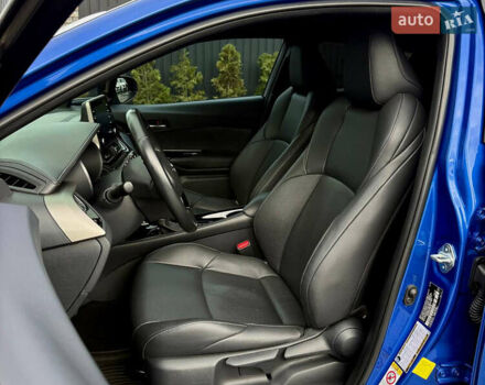 Синий Тойота C-HR, объемом двигателя 2 л и пробегом 107 тыс. км за 18500 $, фото 32 на Automoto.ua
