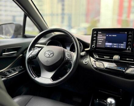 Синий Тойота C-HR, объемом двигателя 2 л и пробегом 107 тыс. км за 18500 $, фото 19 на Automoto.ua