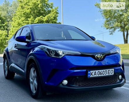 Синий Тойота C-HR, объемом двигателя 1.2 л и пробегом 43 тыс. км за 18999 $, фото 40 на Automoto.ua