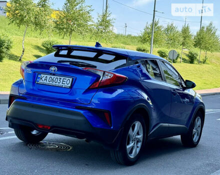 Синий Тойота C-HR, объемом двигателя 1.2 л и пробегом 43 тыс. км за 18999 $, фото 9 на Automoto.ua