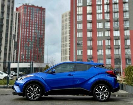 Синий Тойота C-HR, объемом двигателя 2 л и пробегом 107 тыс. км за 18500 $, фото 4 на Automoto.ua