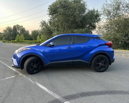 Синий Тойота C-HR, объемом двигателя 2 л и пробегом 96 тыс. км за 17300 $, фото 3 на Automoto.ua