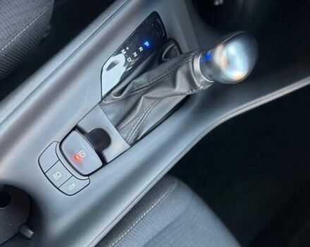 Синий Тойота C-HR, объемом двигателя 1.2 л и пробегом 60 тыс. км за 20200 $, фото 22 на Automoto.ua