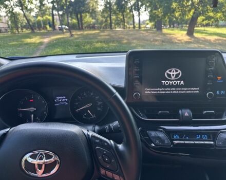 Синий Тойота C-HR, объемом двигателя 2 л и пробегом 96 тыс. км за 17300 $, фото 8 на Automoto.ua