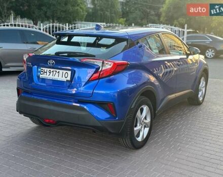 Синий Тойота C-HR, объемом двигателя 1.2 л и пробегом 60 тыс. км за 20200 $, фото 11 на Automoto.ua