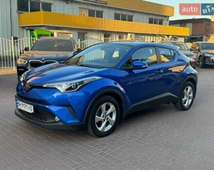 Синий Тойота C-HR, объемом двигателя 1.2 л и пробегом 60 тыс. км за 20200 $, фото 6 на Automoto.ua