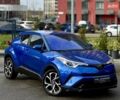 Синий Тойота C-HR, объемом двигателя 2 л и пробегом 107 тыс. км за 18500 $, фото 1 на Automoto.ua
