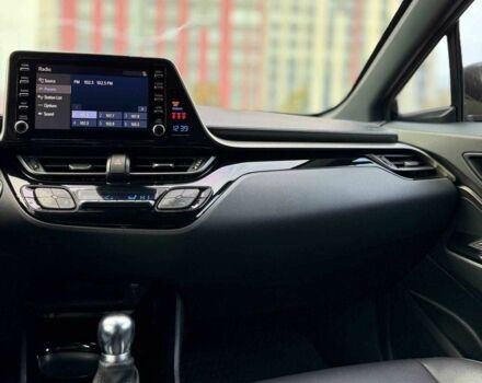 Синий Тойота C-HR, объемом двигателя 2 л и пробегом 107 тыс. км за 18500 $, фото 16 на Automoto.ua