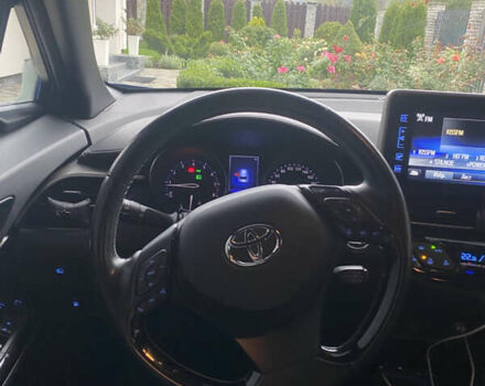 Синий Тойота C-HR, объемом двигателя 1.2 л и пробегом 106 тыс. км за 24000 $, фото 11 на Automoto.ua