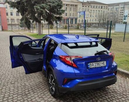 Синій Тойота C-HR, об'ємом двигуна 2 л та пробігом 34 тис. км за 19600 $, фото 18 на Automoto.ua