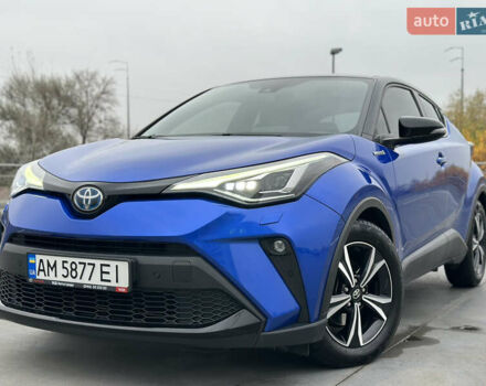 Синий Тойота C-HR, объемом двигателя 1.99 л и пробегом 56 тыс. км за 27750 $, фото 5 на Automoto.ua