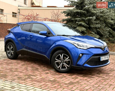 Синий Тойота C-HR, объемом двигателя 1.2 л и пробегом 138 тыс. км за 18700 $, фото 6 на Automoto.ua