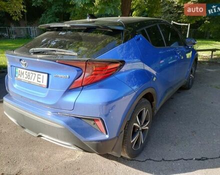 Синий Тойота C-HR, объемом двигателя 1.99 л и пробегом 56 тыс. км за 30000 $, фото 6 на Automoto.ua