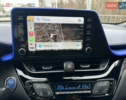 Синий Тойота C-HR, объемом двигателя 1.99 л и пробегом 56 тыс. км за 27750 $, фото 31 на Automoto.ua