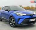 Синий Тойота C-HR, объемом двигателя 1.99 л и пробегом 56 тыс. км за 27750 $, фото 1 на Automoto.ua
