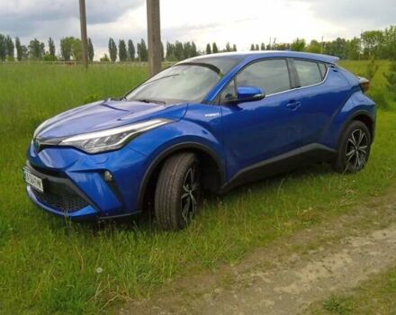 Синій Тойота C-HR, об'ємом двигуна 1.8 л та пробігом 90 тис. км за 24400 $, фото 2 на Automoto.ua