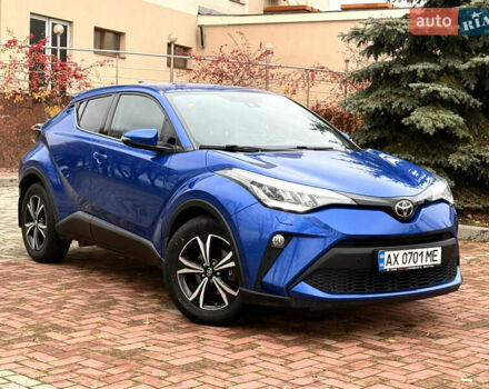 Синий Тойота C-HR, объемом двигателя 1.2 л и пробегом 138 тыс. км за 18999 $, фото 16 на Automoto.ua
