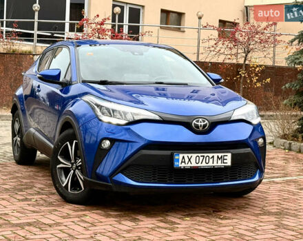 Синий Тойота C-HR, объемом двигателя 1.2 л и пробегом 138 тыс. км за 18999 $, фото 13 на Automoto.ua