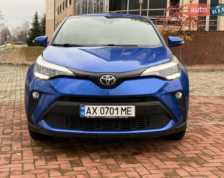 Синий Тойота C-HR, объемом двигателя 1.2 л и пробегом 138 тыс. км за 18999 $, фото 22 на Automoto.ua