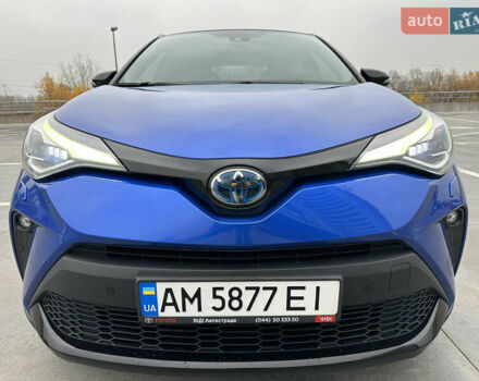 Синий Тойота C-HR, объемом двигателя 1.99 л и пробегом 56 тыс. км за 27750 $, фото 4 на Automoto.ua
