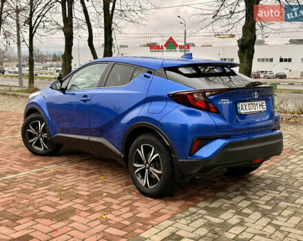 Синий Тойота C-HR, объемом двигателя 1.2 л и пробегом 138 тыс. км за 18999 $, фото 9 на Automoto.ua