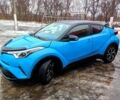 Синий Тойота C-HR, объемом двигателя 20 л и пробегом 92 тыс. км за 22500 $, фото 2 на Automoto.ua