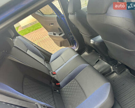 Синий Тойота C-HR, объемом двигателя 1.99 л и пробегом 56 тыс. км за 27750 $, фото 26 на Automoto.ua