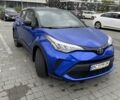 Синий Тойота C-HR, объемом двигателя 2 л и пробегом 5 тыс. км за 21400 $, фото 2 на Automoto.ua