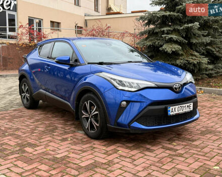 Синий Тойота C-HR, объемом двигателя 1.2 л и пробегом 138 тыс. км за 18999 $, фото 22 на Automoto.ua