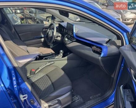 Синий Тойота C-HR, объемом двигателя 2 л и пробегом 88 тыс. км за 23950 $, фото 20 на Automoto.ua