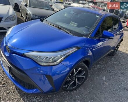 Синий Тойота C-HR, объемом двигателя 2 л и пробегом 88 тыс. км за 23950 $, фото 3 на Automoto.ua