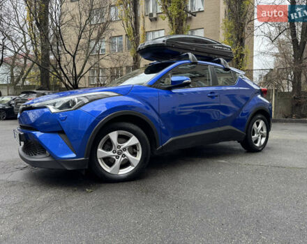 Синій Тойота C-HR, об'ємом двигуна 1.99 л та пробігом 108 тис. км за 18489 $, фото 1 на Automoto.ua