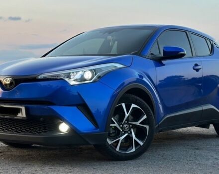Синий Тойота C-HR, объемом двигателя 2 л и пробегом 41 тыс. км за 16999 $, фото 1 на Automoto.ua
