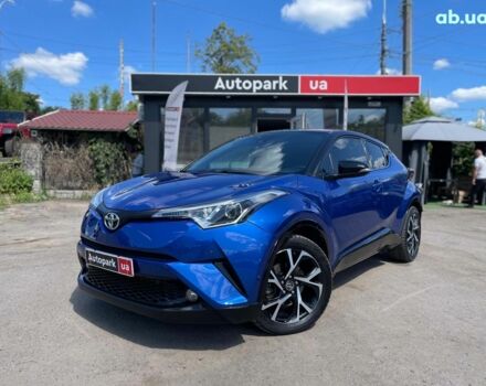 Синий Тойота C-HR, объемом двигателя 2 л и пробегом 62 тыс. км за 17490 $, фото 1 на Automoto.ua