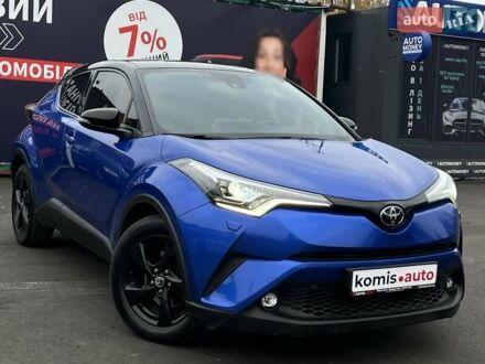Синий Тойота C-HR, объемом двигателя 1.2 л и пробегом 158 тыс. км за 17799 $, фото 1 на Automoto.ua