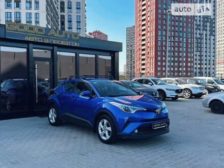 Синий Тойота C-HR, объемом двигателя 1.2 л и пробегом 67 тыс. км за 19950 $, фото 1 на Automoto.ua