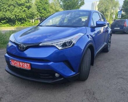 Синий Тойота C-HR, объемом двигателя 1.8 л и пробегом 150 тыс. км за 16600 $, фото 1 на Automoto.ua