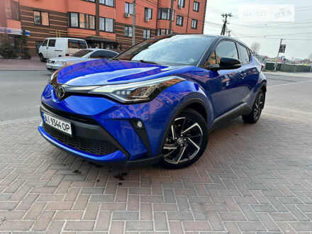 Синій Тойота C-HR, об'ємом двигуна 2 л та пробігом 33 тис. км за 24200 $, фото 1 на Automoto.ua