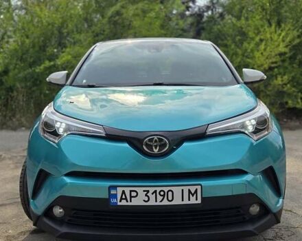 Зеленый Тойота C-HR, объемом двигателя 2 л и пробегом 119 тыс. км за 17500 $, фото 2 на Automoto.ua