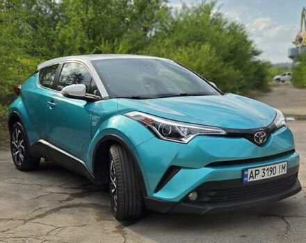 Зеленый Тойота C-HR, объемом двигателя 2 л и пробегом 119 тыс. км за 17500 $, фото 3 на Automoto.ua