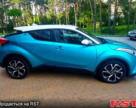 Зеленый Тойота C-HR, объемом двигателя 2 л и пробегом 90 тыс. км за 20500 $, фото 1 на Automoto.ua