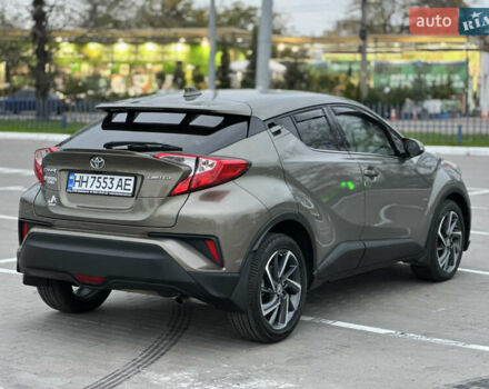 Зелений Тойота C-HR, об'ємом двигуна 1.99 л та пробігом 59 тис. км за 22700 $, фото 14 на Automoto.ua
